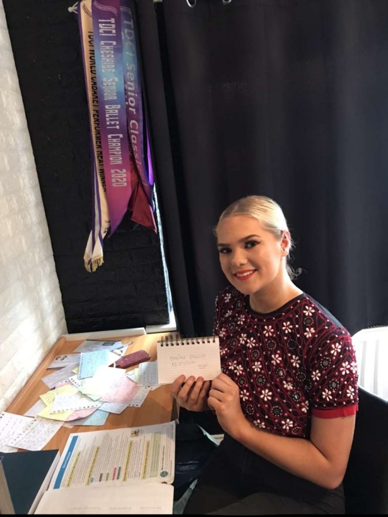 Dyke House Academy student helps her fellow students with English